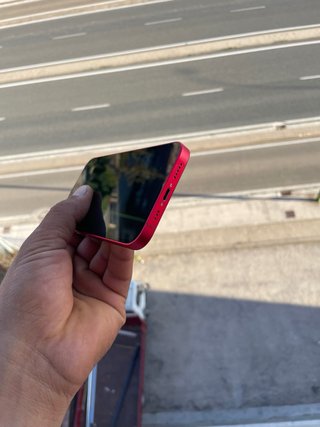 iPhone 14 128GB Rojo Batería 84%