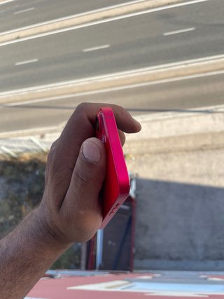 iPhone 14 128GB Rojo Batería 84%