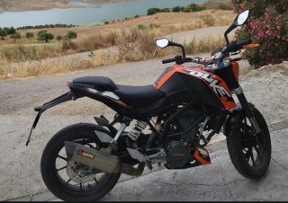KTM Duke 125 Naranja/Negra