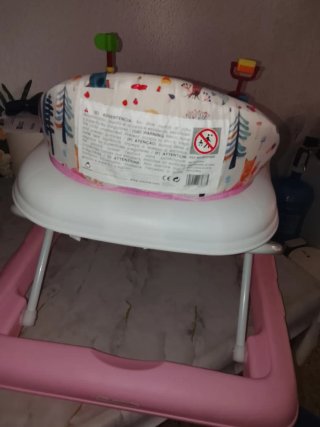 Andador bebé rosa Olmitos