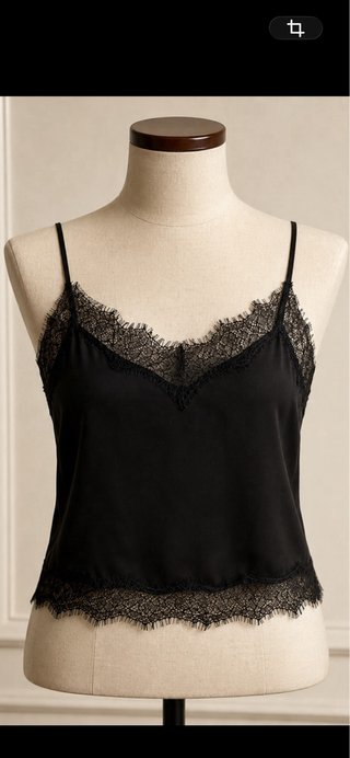 Top encaje Massimo Dutti negro