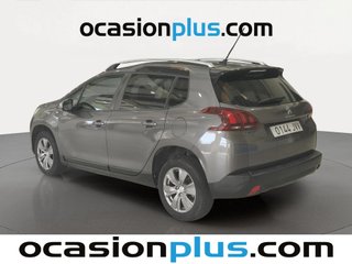 Peugeot 2008 BlueHDi 100 Style 73 kW (100 CV)