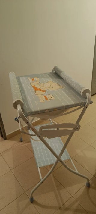 Bañera-cambiador de bebé plegable