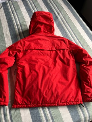 Chaqueta Anorak Pull&Bear Roja Talla S