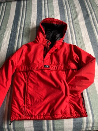Chaqueta Anorak Pull&Bear Roja Talla S