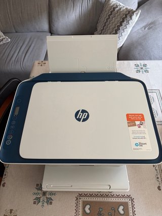 Impresora HP Blanca y Azul