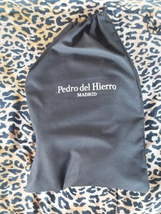 Tacones negros Pedro del Hierro NUEVOS