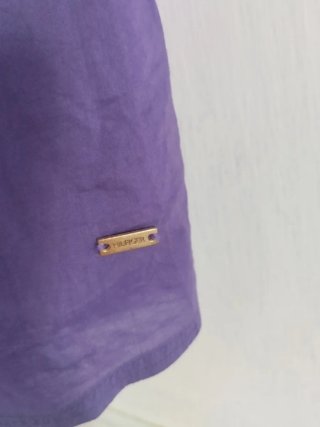 Blusa Tommy Hilfiger Morada Manga Corta