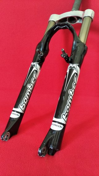 Marzocchi Bomber MXR Air 26”/559 Horquilla Suspens