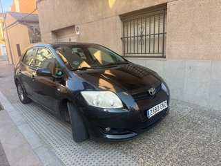 Toyota Auris 2009