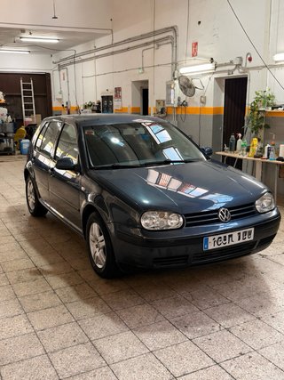 Volkswagen Golf 2002