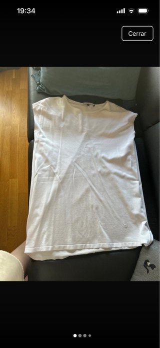 Camiseta Adolfo Domínguez capa blanca
