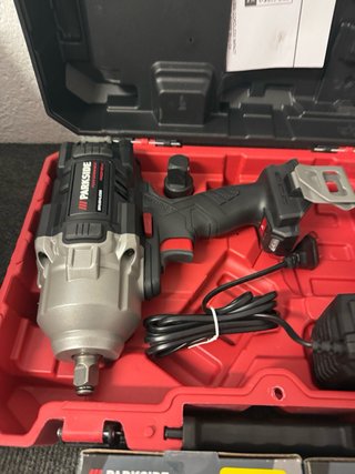 Parkside Llave de Impacto 20V + Baterías