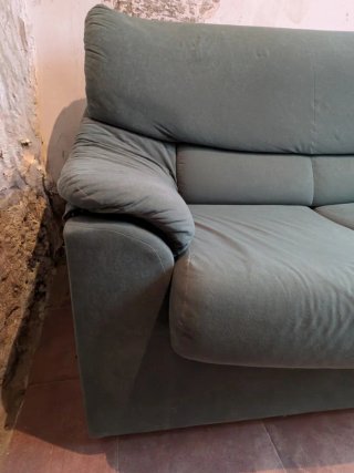 Sofá de 2 plazas verde oscuro