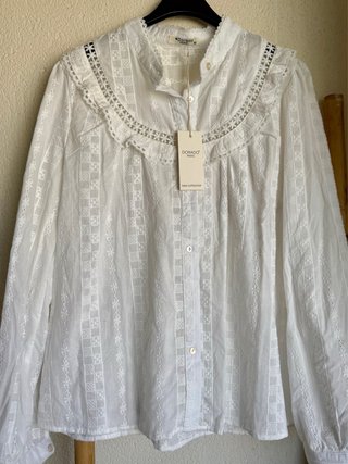 Camisa romántica blanca