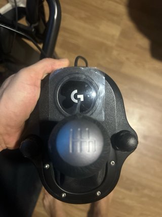 Volante, Silla, Pedales y Cambio GT Lite ( PS5 )