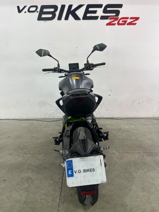 QJ Motor SRK 400 Naked -2024-