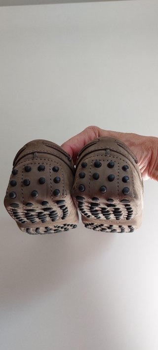 Mocasines Tod's Nobuk Marrón claro