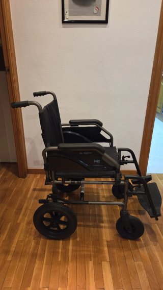 Silla de ruedas NUEVA