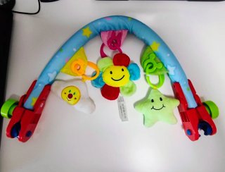 Arco de juegos para bebé