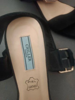 Sandalias de ante negras