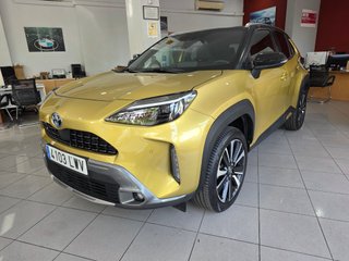 Toyota Yaris Cross 1.5 120H Premiere Edition