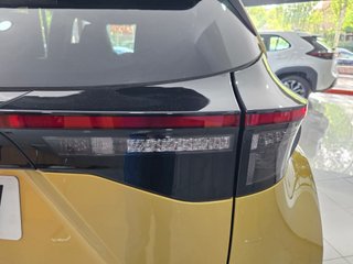Toyota Yaris Cross 1.5 120H Premiere Edition