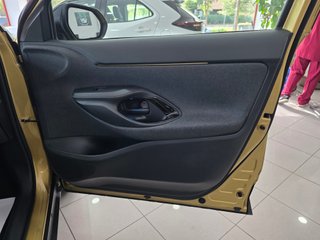 Toyota Yaris Cross 1.5 120H Premiere Edition