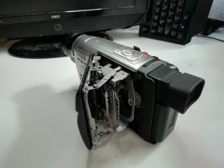 Cámara VHS Panasonic NV-RZ1