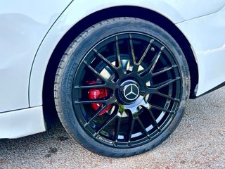 Mercedes C STATE AMG