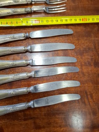 Set 12 Tenedores y Cuchillos Vintage