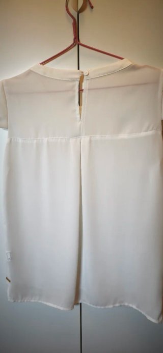 Blusa blanca elegante