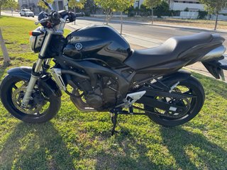 Yamaha FZ6 Naked