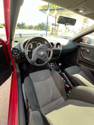 SEAT Ibiza 2004