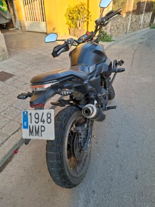Moto Negra