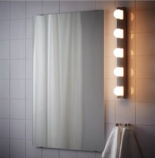 Espejo con luces LED de columna