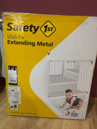 Barrera Seguridad Metal Safety 1st Nunca usada