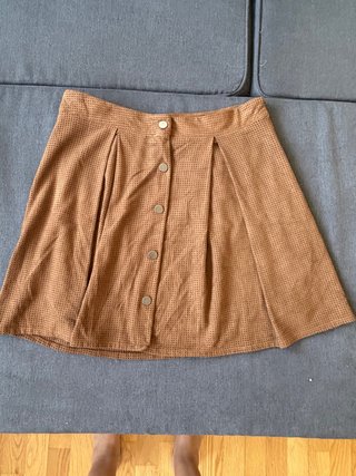 Minifalda marrón Zara con tablas talla M