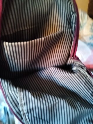 Mochila ON  burdeos