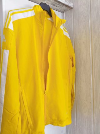 Chaqueta Adidas nueva Talla S