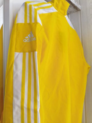 Chaqueta Adidas nueva Talla S