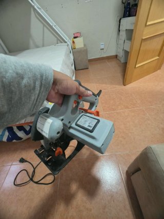 Sierra circular GT POWER y lijadora girafa Dexter