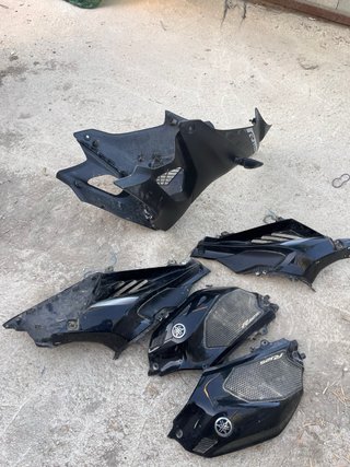 Yamaha YZF 125 Solo despiece Está completa