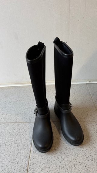 Botas de agua Zara niña T.34-35