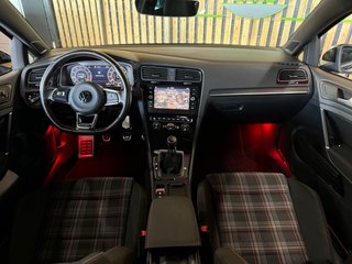 Volkswagen Golf 2.0 tsi 230cv GTI manual