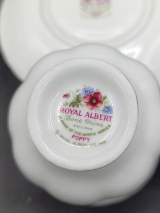 Taza café Royal Albert Agosto