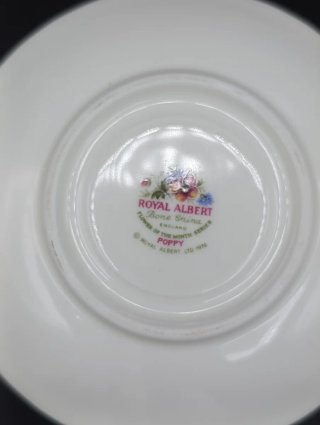 Taza café Royal Albert Agosto