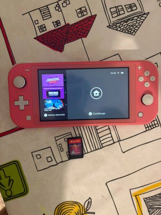 Nintendo Switch Lite Rosa + Gioco