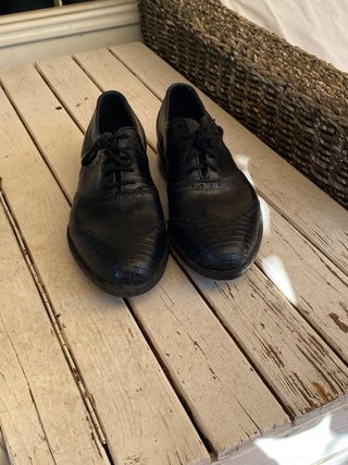 Zapatos de Golf color negro. Talla 41.5