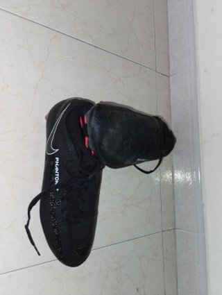 Botas de fútbol Nike Phantom Talla 42.5
